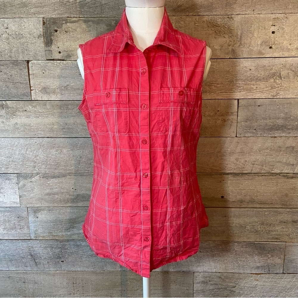 🛍️3/$30 Cabela’s‎ women’s  plaid button up sleeveless top in size small